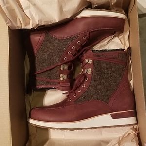 womens roam mid merrell